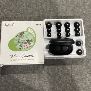 BIGOOD Black Ear Plugs for Sleeping 45dB NWT